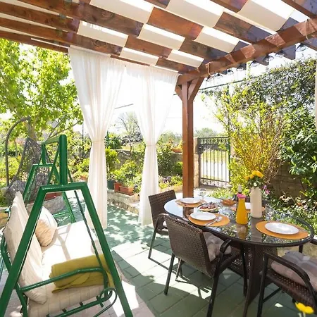 Holiday home Peaceful House In Nature Nearby National Park Krka