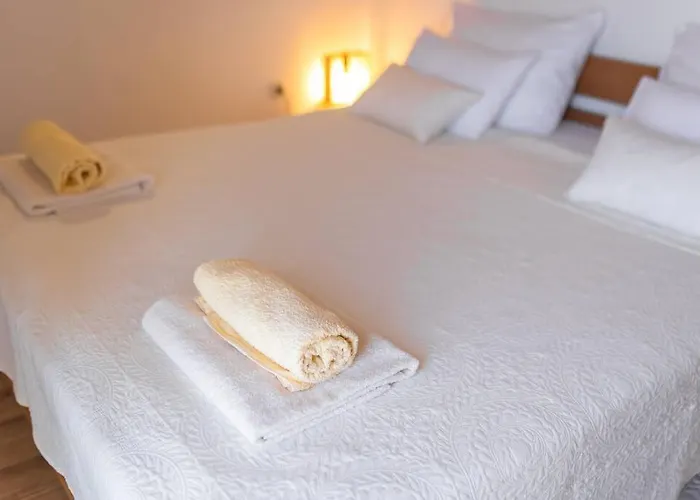 Peaceful House In Nature Nearby National Park Krka Holiday home Bristane