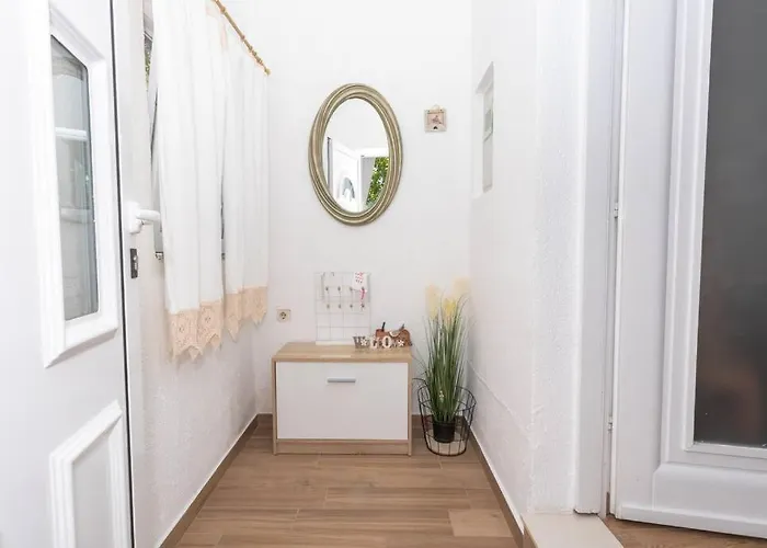 Peaceful House In Nature Nearby National Park Krka * Bristane