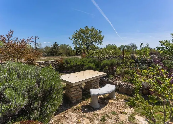 Holiday home Peaceful House In Nature Nearby National Park Krka Bristane