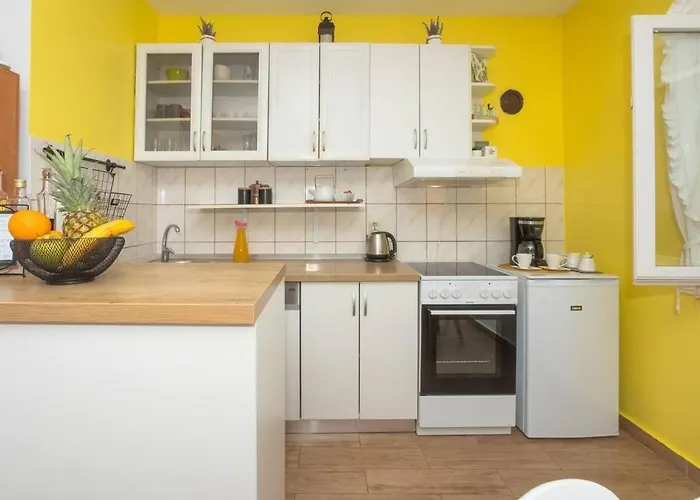 Peaceful House In Nature Nearby National Park Krka Holiday home